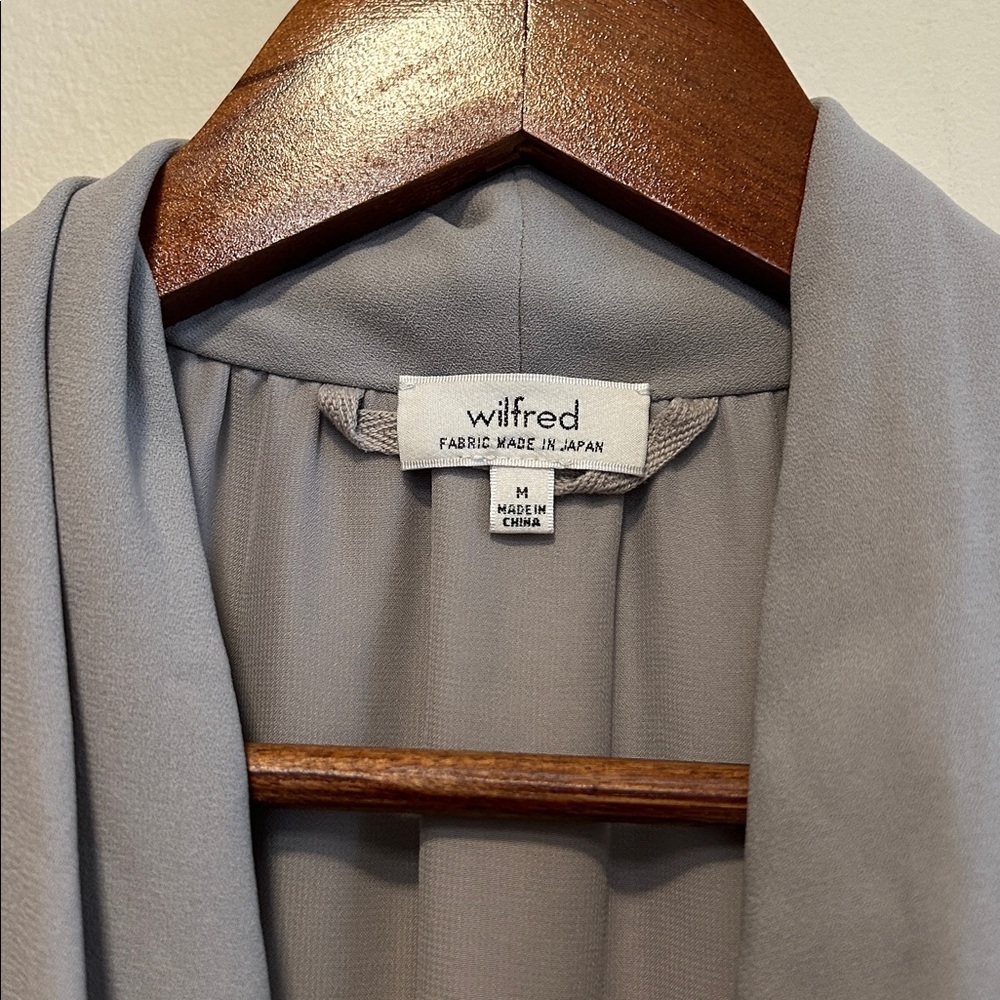 Aritzia Wilfred Sabine Faux Wrap Dress - Picture 4 of 6